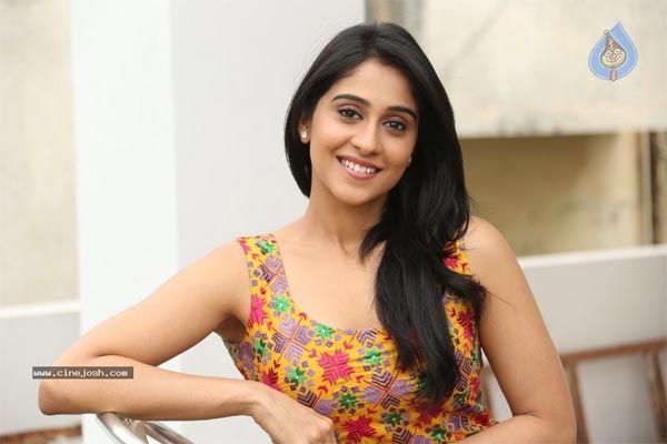 regina cassandra,horror movie,selva raghavan  రెజీనా భయపెట్టడానికి రెడీ అవుతోంది!